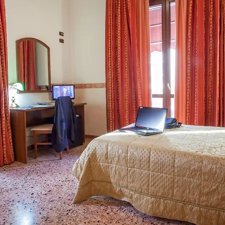 Fattoria Stocchi Hotel Quattromiglio