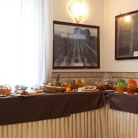 Hotel Fattoria Stocchi 4*