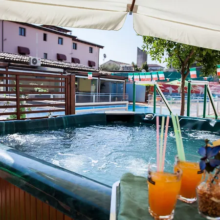 Hotel Fattoria Stocchi Quattromiglio