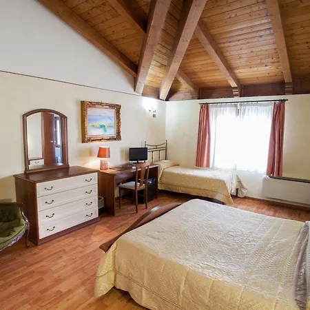 Hotel Fattoria Stocchi Quattromiglio